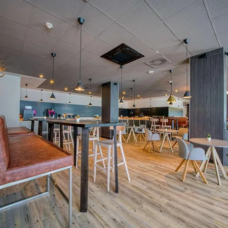 Fourside Messe, Trademark Collection By Wyndham 4* Salzburg