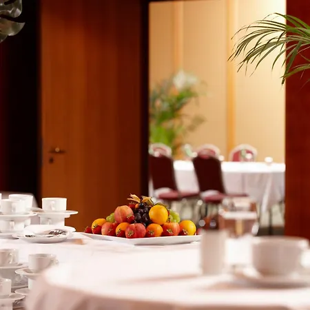 Hotel Fourside Messe, Trademark Collection By Wyndham