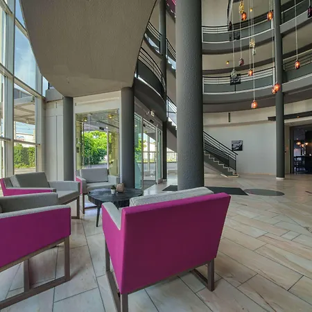 Fourside Messe, Trademark Collection By Wyndham Hotel