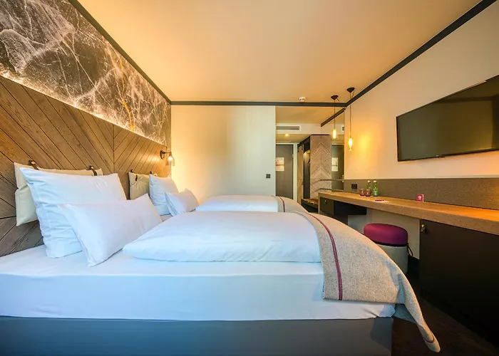 Fourside Messe, Trademark Collection By Wyndham