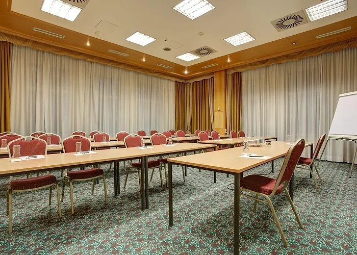 Fourside Messe, Trademark Collection By Wyndham 4* Salzburg
