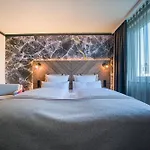 Fourside Messe, Trademark Collection By Wyndham Hotel Solnohrad