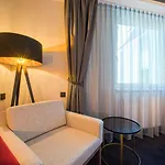 Fourside Messe, Trademark Collection By Wyndham Hotel