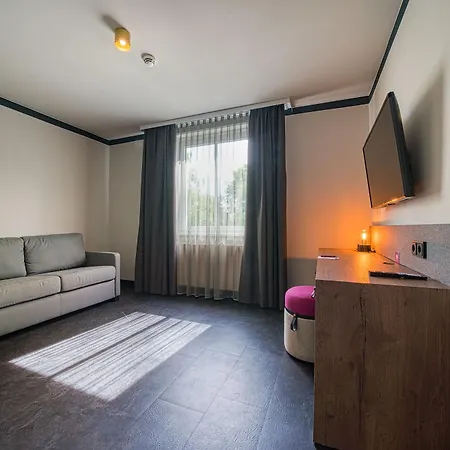 Hotel Fourside Messe, Trademark Collection By Wyndham 4*