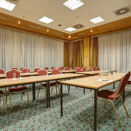 Plaza Messe 4* 萨尔茨堡