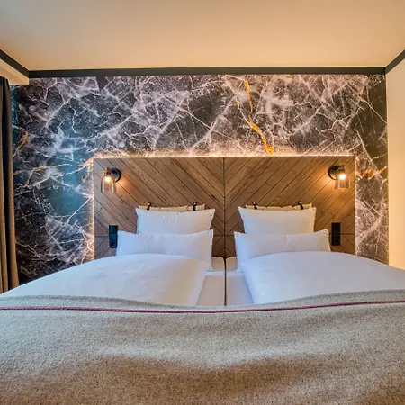 Plaza Inn Salzburg Messe 4* Salzburgo