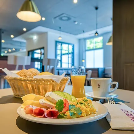 Fourside Messe, Trademark Collection By Wyndham Hotel Salzburg