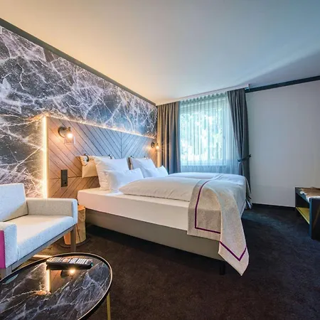 Fourside Messe, Trademark Collection By Wyndham Hotel
