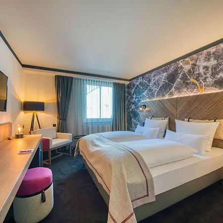 Fourside Messe, Trademark Collection By Wyndham 4* Salzburg