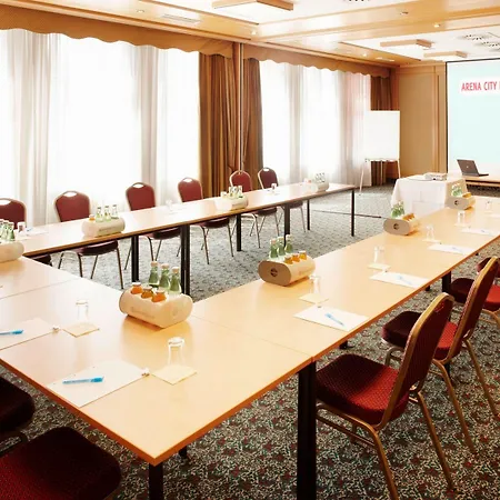 Hotel Fourside Messe, Trademark Collection By Wyndham 4*