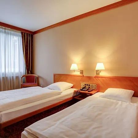 Plaza Messe Otel Salzburg